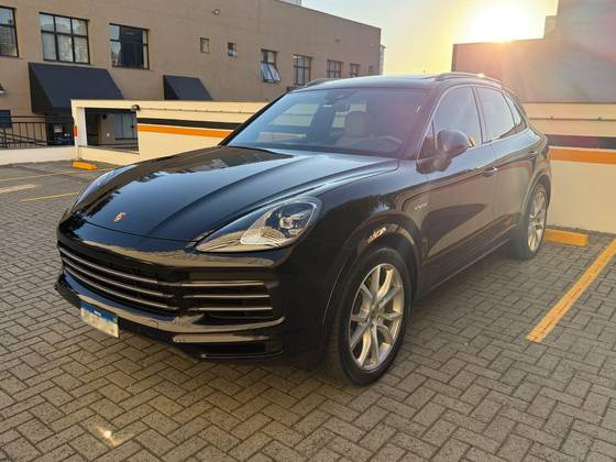 PORSCHE CAYENNE 3.0 V6 E-HYBRID AWD TIPTRONIC S